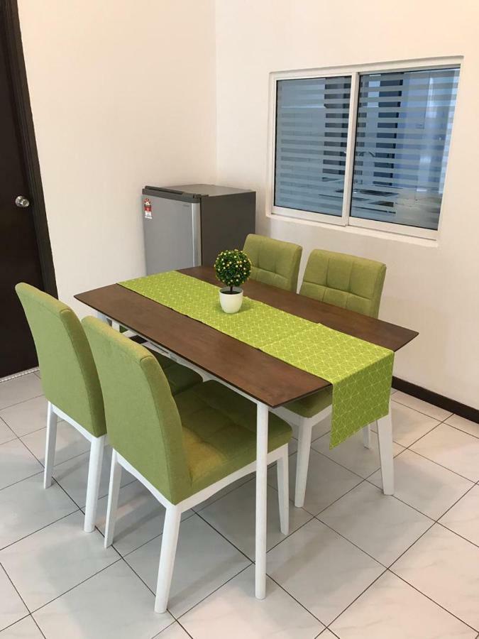 Api Api Centre Apartment Homestay Kota Kinabalu Ngoại thất bức ảnh