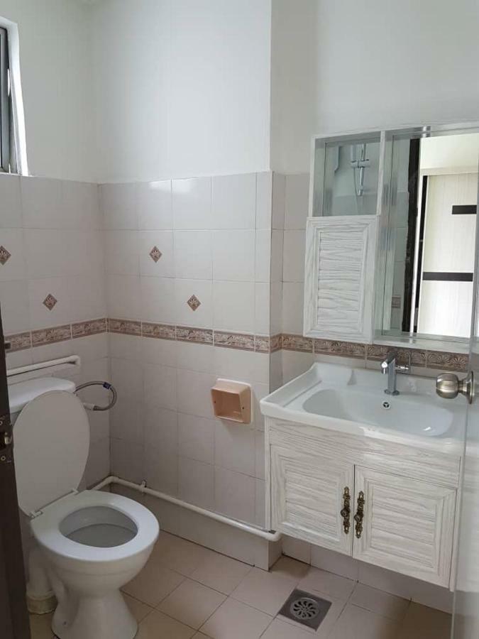 Api Api Centre Apartment Homestay Kota Kinabalu Ngoại thất bức ảnh