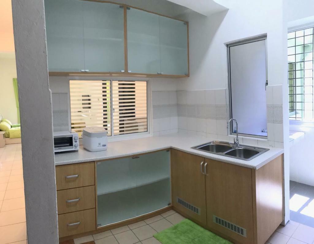 Api Api Centre Apartment Homestay Kota Kinabalu Ngoại thất bức ảnh